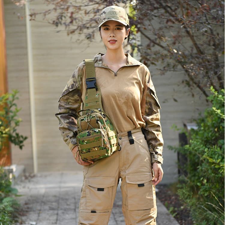 Men's Outdoor Multifunctional Chest Bag Crossbody Bag