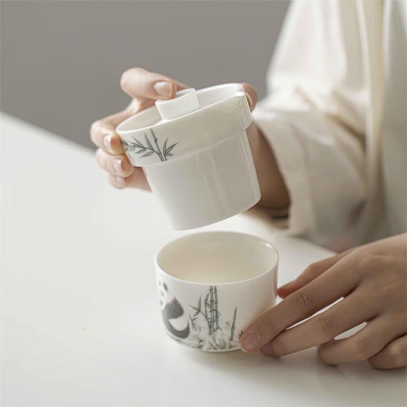 Портативный керамический чайный набор «Панда Кунг-фу»