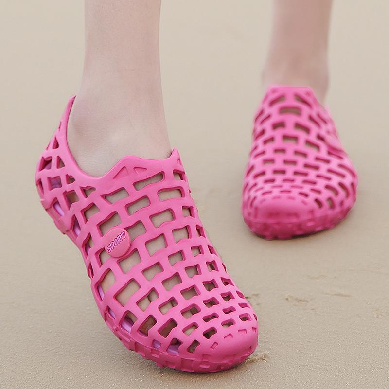 Outdoor Bag Head Beach Shoes Summer Hole Shoes Couple Sandals Non-slip Creek Shoes Women's Wading Seaside Quick-drying Shoes