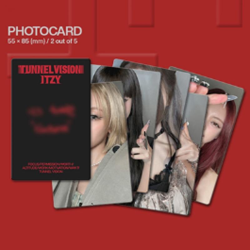 Itzy Tunnel Vision  Photobook Ver. 
