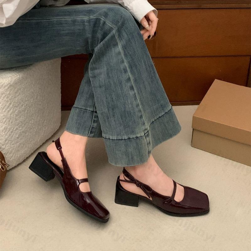 Fashion Elegant Bow Design Square Head Shallow Mouth Casual Sandals for Women 2025 Summer Back Strap Comfortable Coarse Heel Cool Pumps