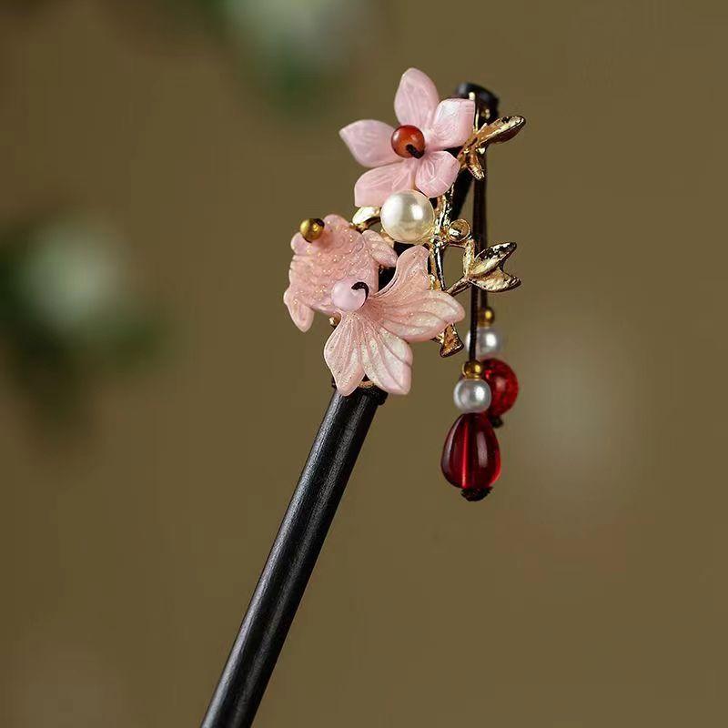 Light Luxury Ancient Style Hairpin Vintage Elegant Chinese Hair Stick For Women Handmade Exquisite Flower Tassel Hairpins