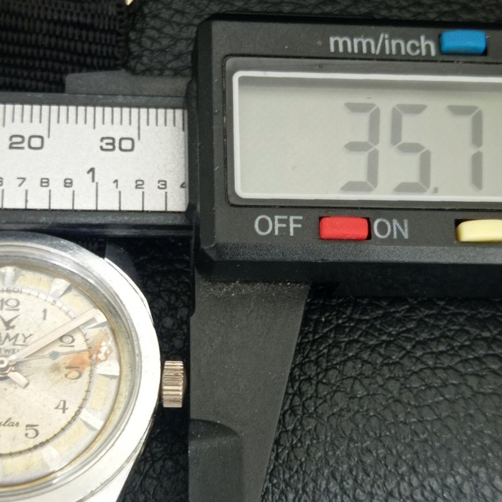 SWISS VINTAGE CAMY HAND-WINDING MENS REFURBISHED WATCH A704640-1