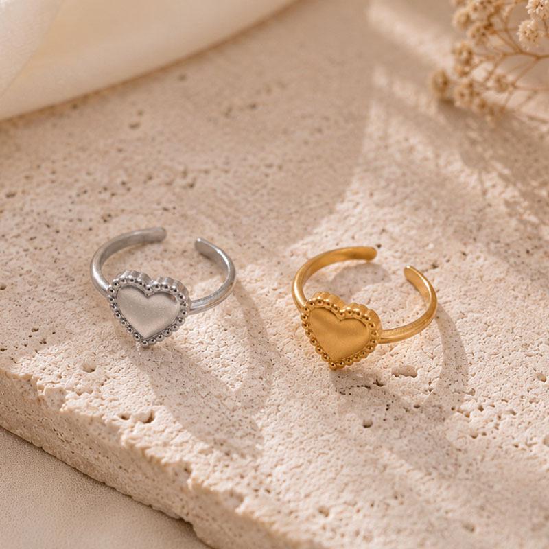 European Heart-Shaped Titanium Steel Open Ring for Women - Simple, Fashionable Korean Style - Stainless Steel