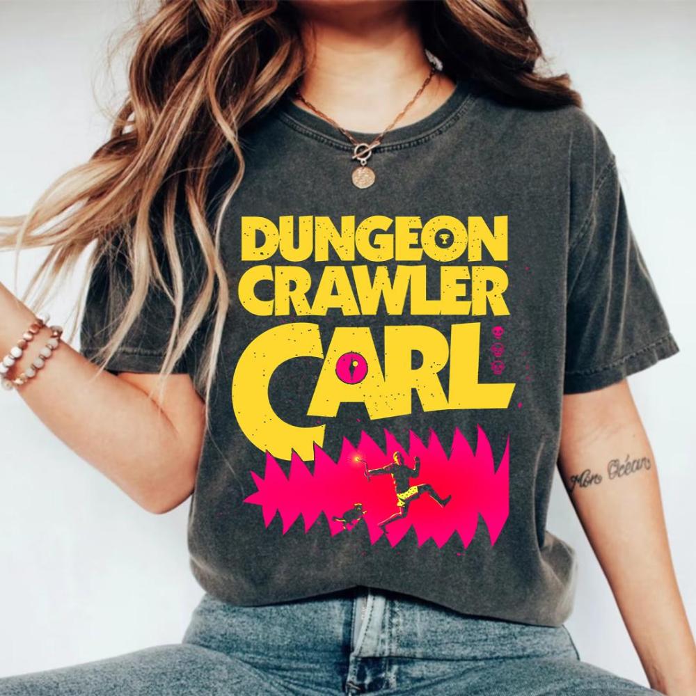 Dungeon Crawler Carl Shirt SciFi Book Lover Tee Vintage Style Fashion Graphic Tee TShirt Gift for Women Unisex TShirt