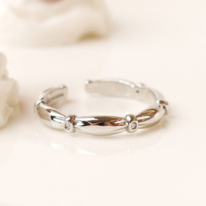 Noonoo Finger Dünner Raffring