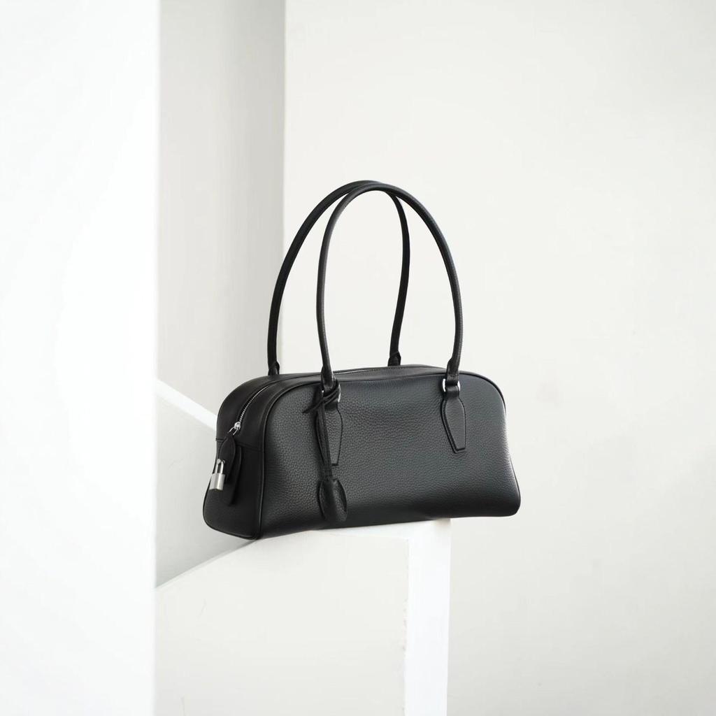 Row Family New Style Cowhide Baguette Tote - Simple Design, Underarm and Shoulder Carry, Horizontal Layout