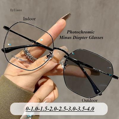 Dámské inteligentní fotochromatické brýle s minusovými dioptriemi Venkovní sluneční brýle se změnou barvy Trendy dioptrické brýle pro krátkozrakost