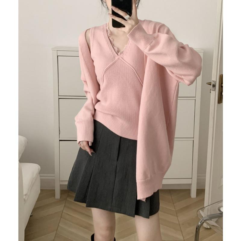 Spring and Autumn New Temperament Celebrity Style Lace Neck Knitted Gentle Wind Soft Waxy Knitted Cardigan Two-piece Sweater