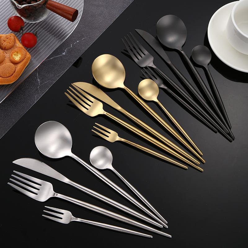 304 stainless steel spoon, imitation hot hollow handle Korean spoon, long handle spoon to eat rice spoon, meal spoon