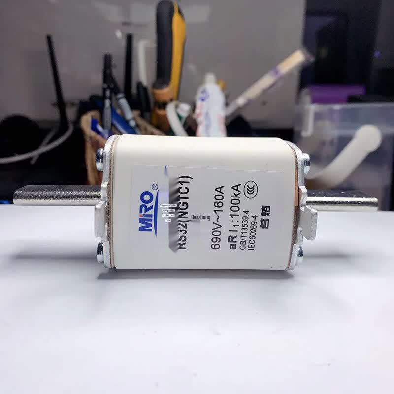 Mingrong RS32 aR 690V/160A Fast Fuse Link