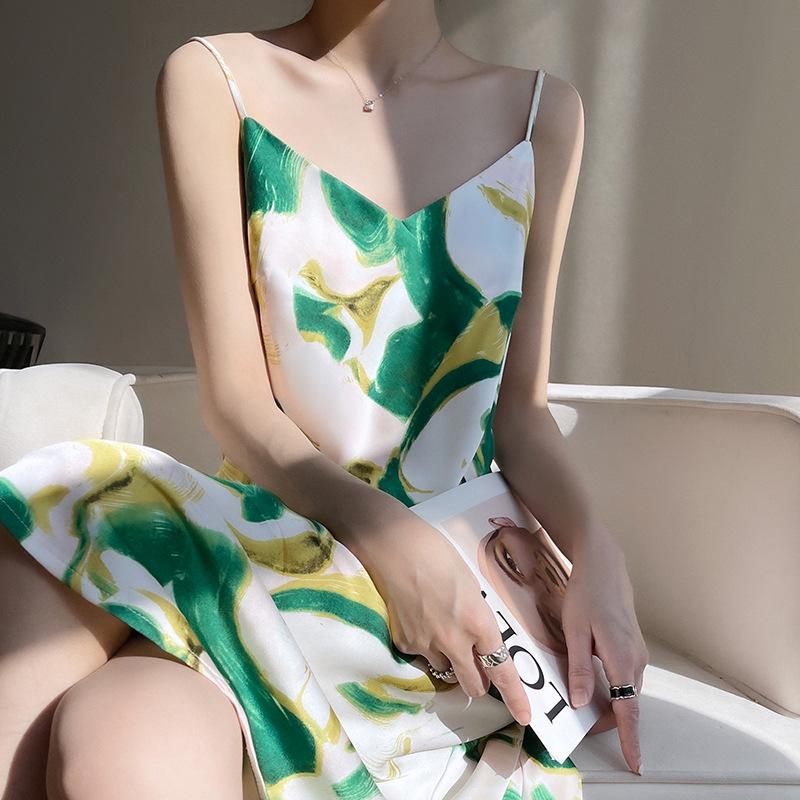 Women's Haute Couture Satin Strap Dress with A Base Beach Travel Holiday Floral Dress