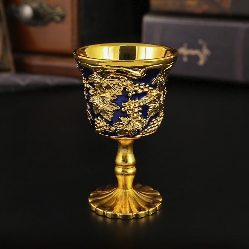 Modern Minimalist Alloy Liquor Glass With Vintage Design For Home Use