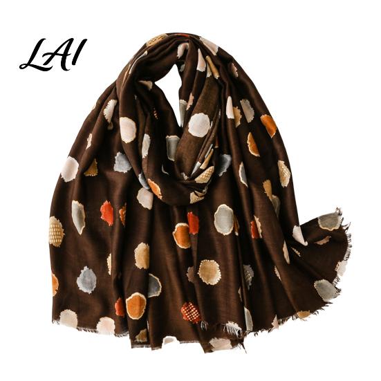 Lightweight Travel Wraps Polka Dot Silk Scarf for Women Tassel Shawl Elegant Soft Breathable Women Wrap Spring Summer Autumn Winter Fashion