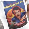 Magnum PI - Maglietta Edizione Speciale Anni '80 - Ottimo Regalo per Amanti della TV e Old School