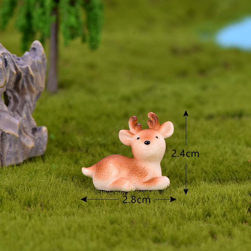 Miniature DIY Building Model: Moss, Micro Landscape Ornaments, Resin Animal & Plant Figures