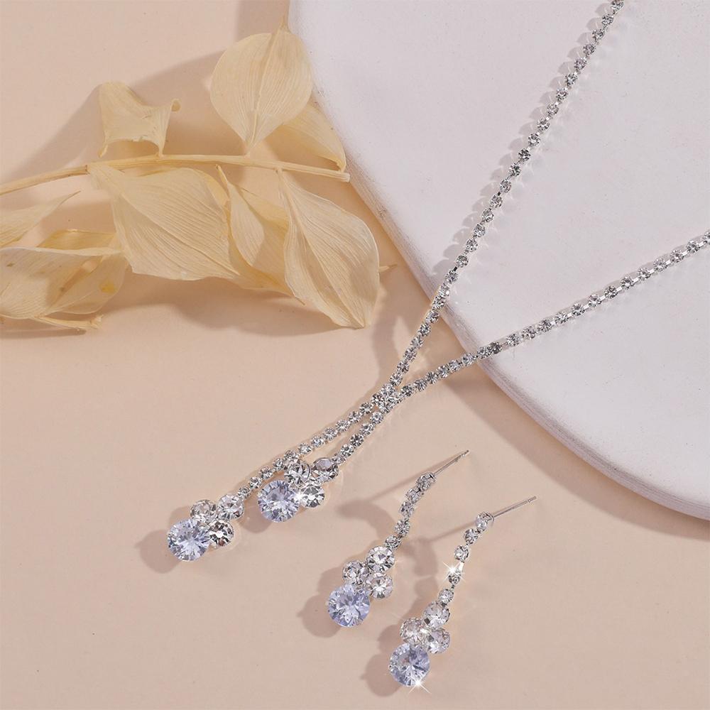 3 Piece Women Minimalist Fashionable Personalized High End Zircon Set With Sparkling Rhinestones Zircon Necklaces Earrings