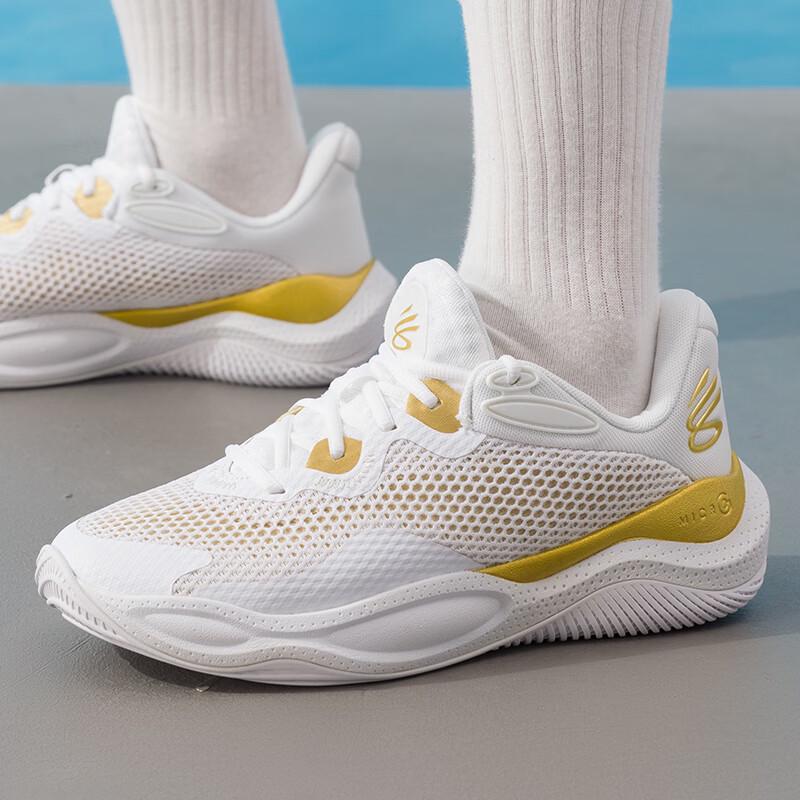 Under Armour Men s Low-Top Basketball Training Shoes 44 белый