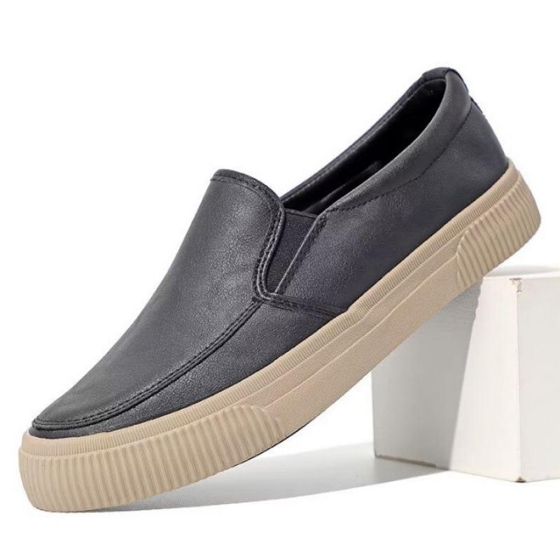 Fashion Men's Casual Leather Shoes Fashionable Breathable Men Casual Low Top Board Shoes Driving Shoes