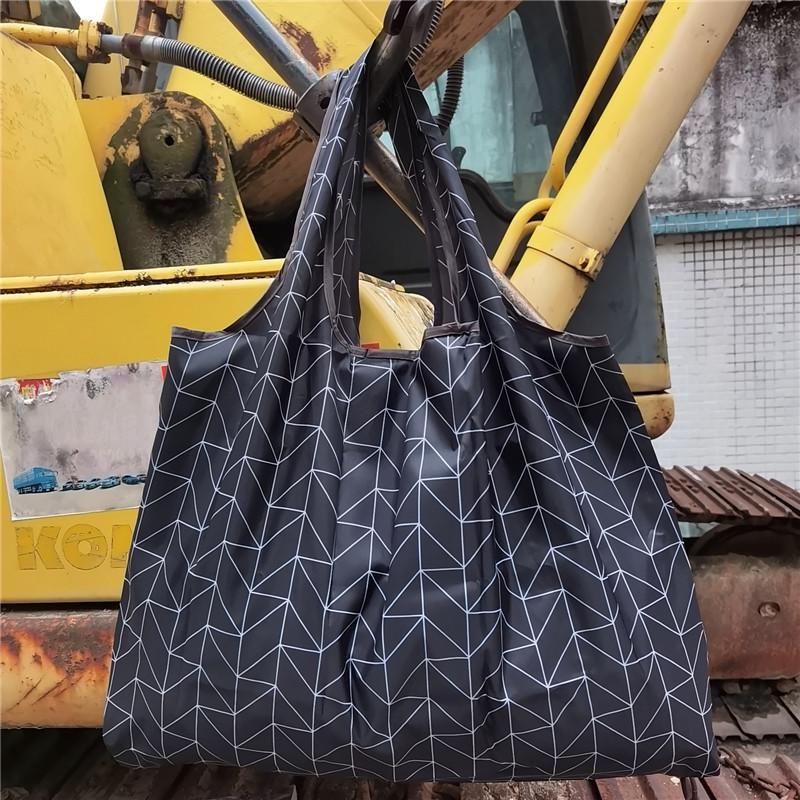 Eco-friendly Foldable Shopping Bag – Japanese & Korean Cartoon Design, Portable and Sturdy