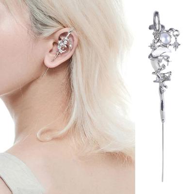 Einzigartige Stern- und Mond-Diamant-Ohrringe Stilvolle Ohrnadel-Wickel-Crawler-Hakenohrringe Modischer Statement-Schmuck