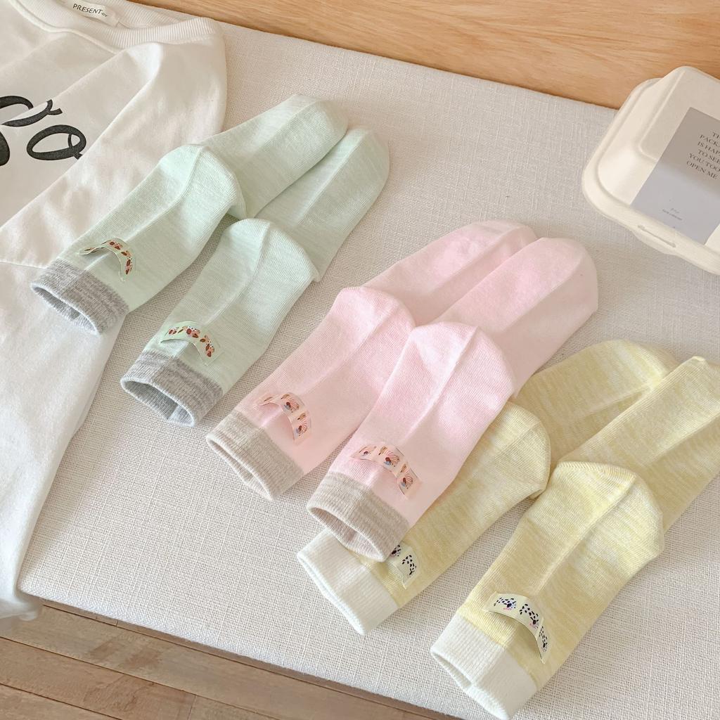 Socks Girls Are Cute Dachshund Puppies, Cloth Labels, Medium Socks, Trendy Color-Blocking Cartoon Girls, Piles Of Socks
