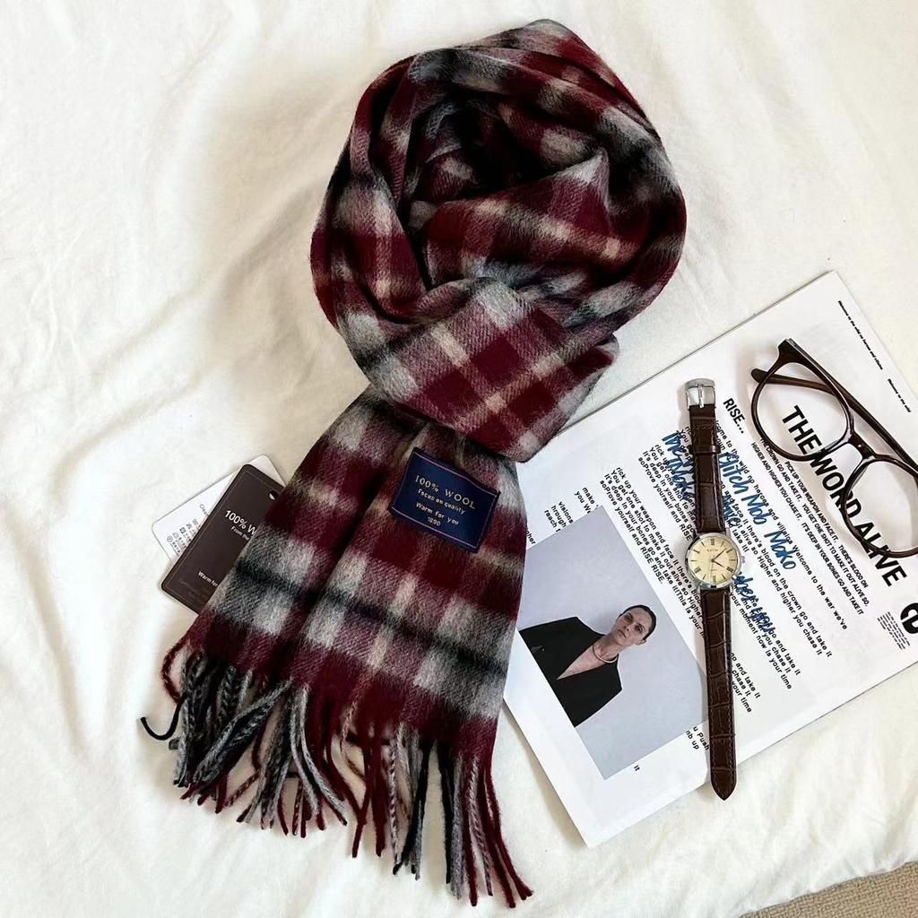 Xiaohongshu Popular Cherry Red New Year'S Red 100% Wool British Versatile Scarf Women'S And Men'S Cashmere Warm Scarf