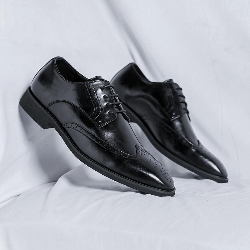 2024New Designer Men Casual Leather Brogue Shoe Trend Luxury Brand Business Derby Shoe Outdoor Designers Lace-Up Loafers