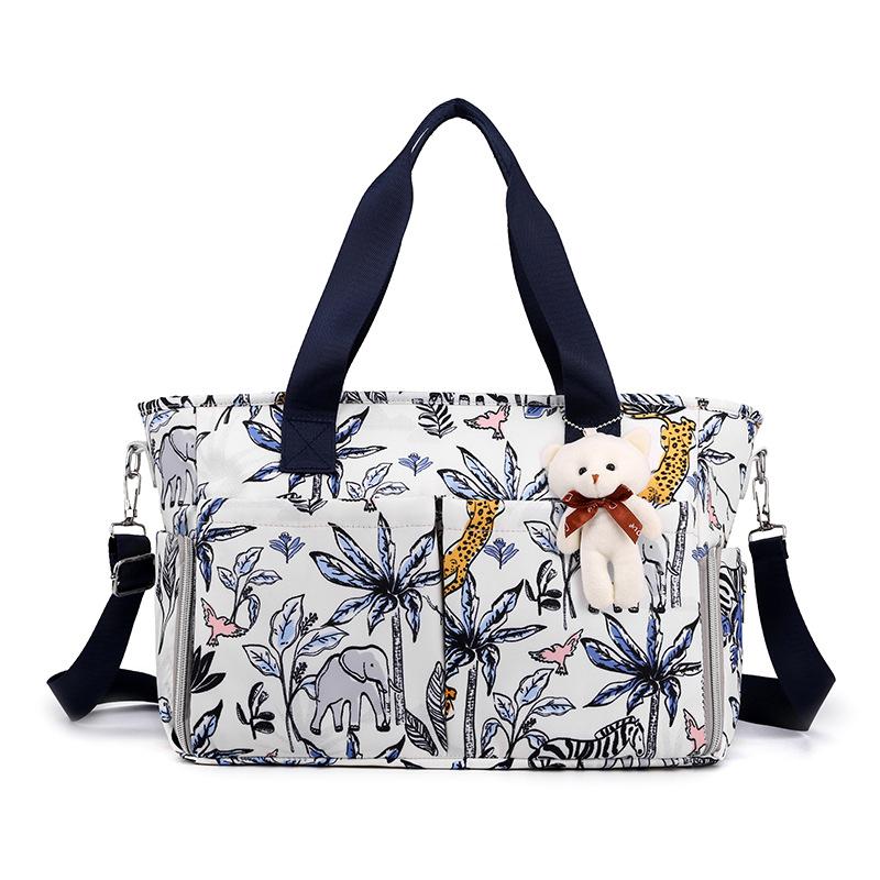 

New Fashionable Mommy Bag Portable Maternal and Child Bag Handheld Single Shoulder Crossbody Bag Baby Outing Small Bag Lightweight Mommy Bag