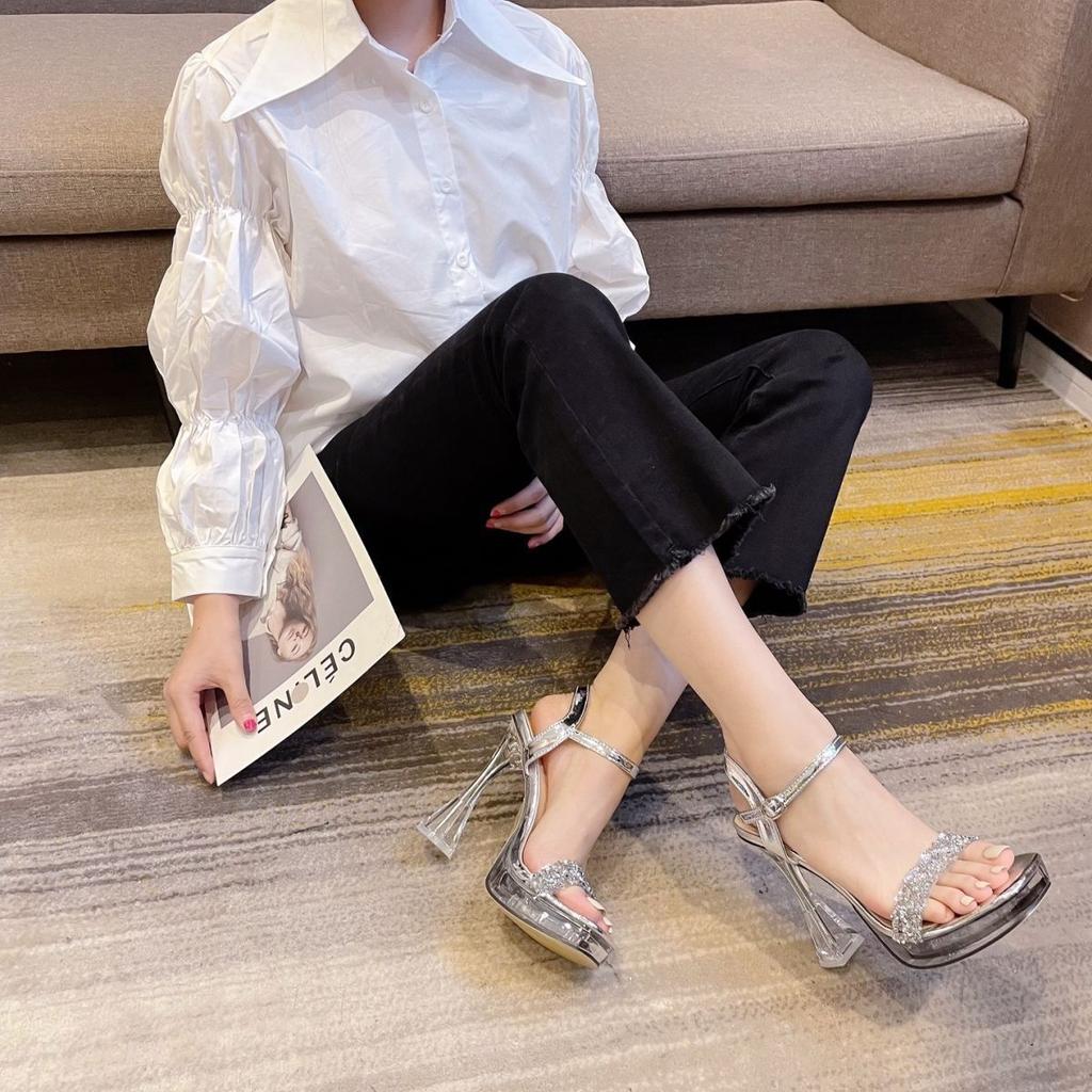 New Rhinestone Summer One-word Fashion Sandals Open-toed Sexy Transparent Belt Hate Sky High Waterproof Table High Heels