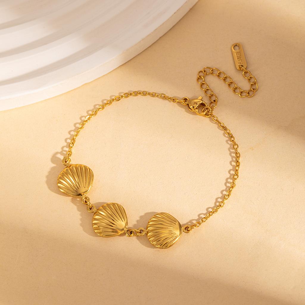 Seaside Light Luxury Resort Bracelet Stainless Steel High-End Shell Starfish Bracelet Adjustable Temperament Jewelry