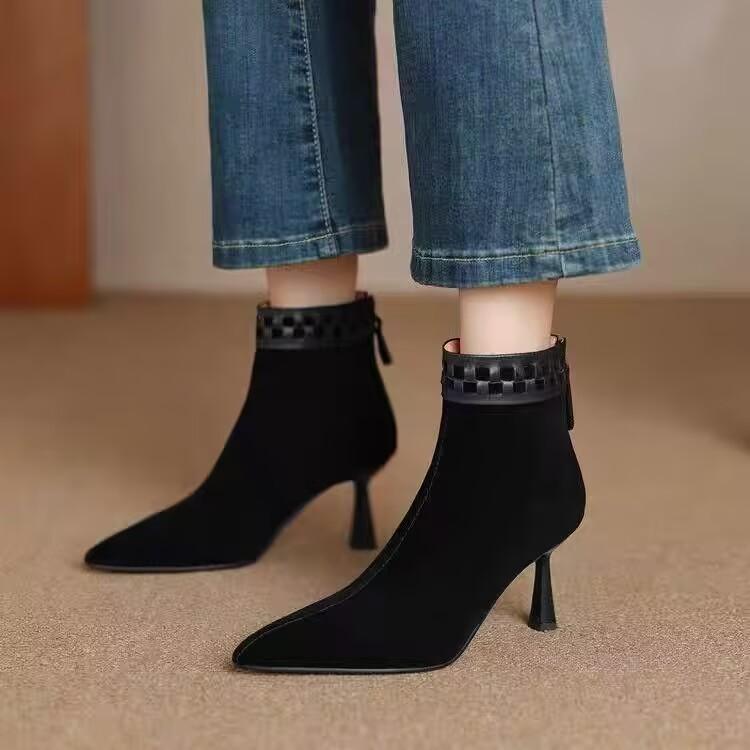 Fashion Skinny ankle boots for women, retro matte leather, simple and elegant ankle boots, new autumn and winter pointed-toe high heels