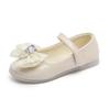 Spring, Summer, and Autumn New Style Bow Bear Design Girls' Comfortable Versatile Soft-Soled Flats for Performances, Fashionable Princess Style.