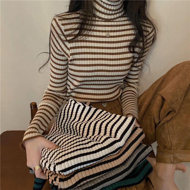 Striped High-Neck Women's Sweater - Autumn/Winter 2025 Slim-Fit Knitted Top, Gentle Style