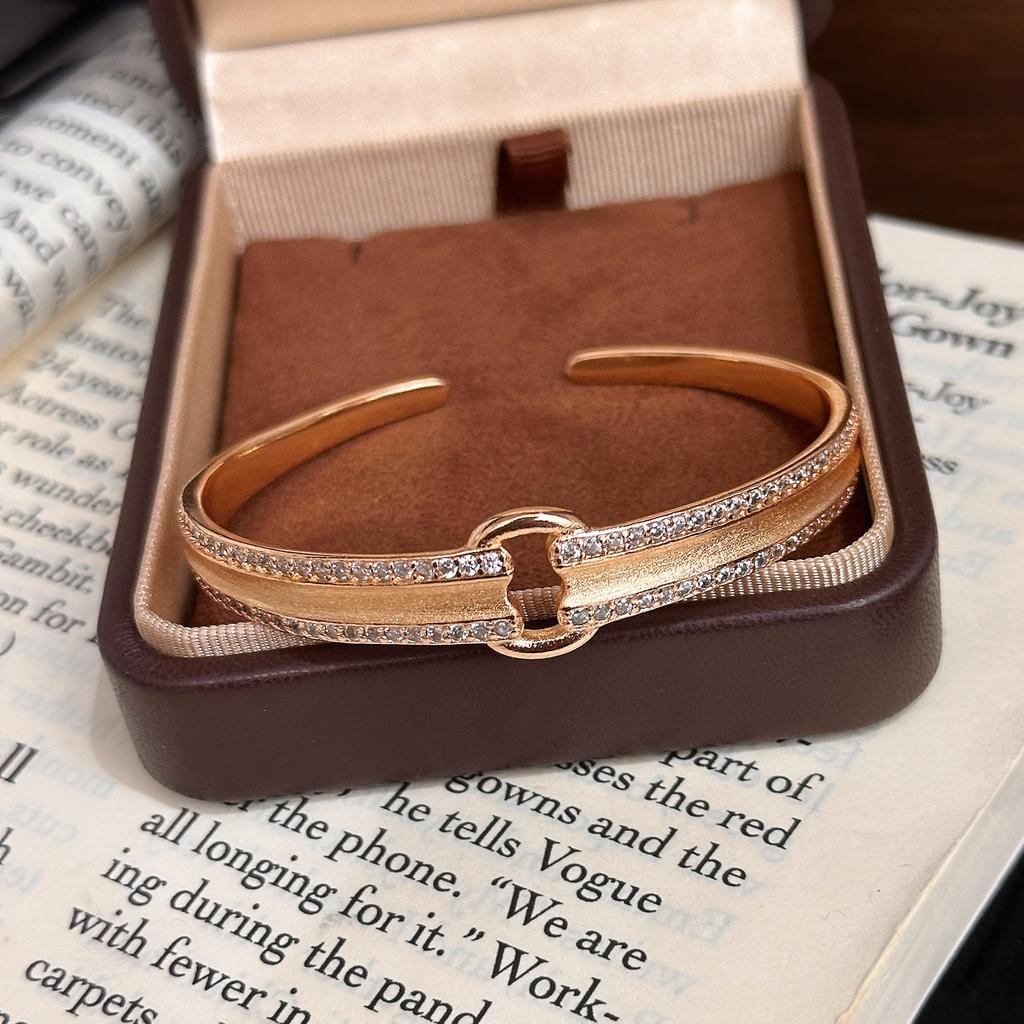 Brushed Yuanbao Lock Bracelet Opening Design High-end Elegant and Versatile Bracelet