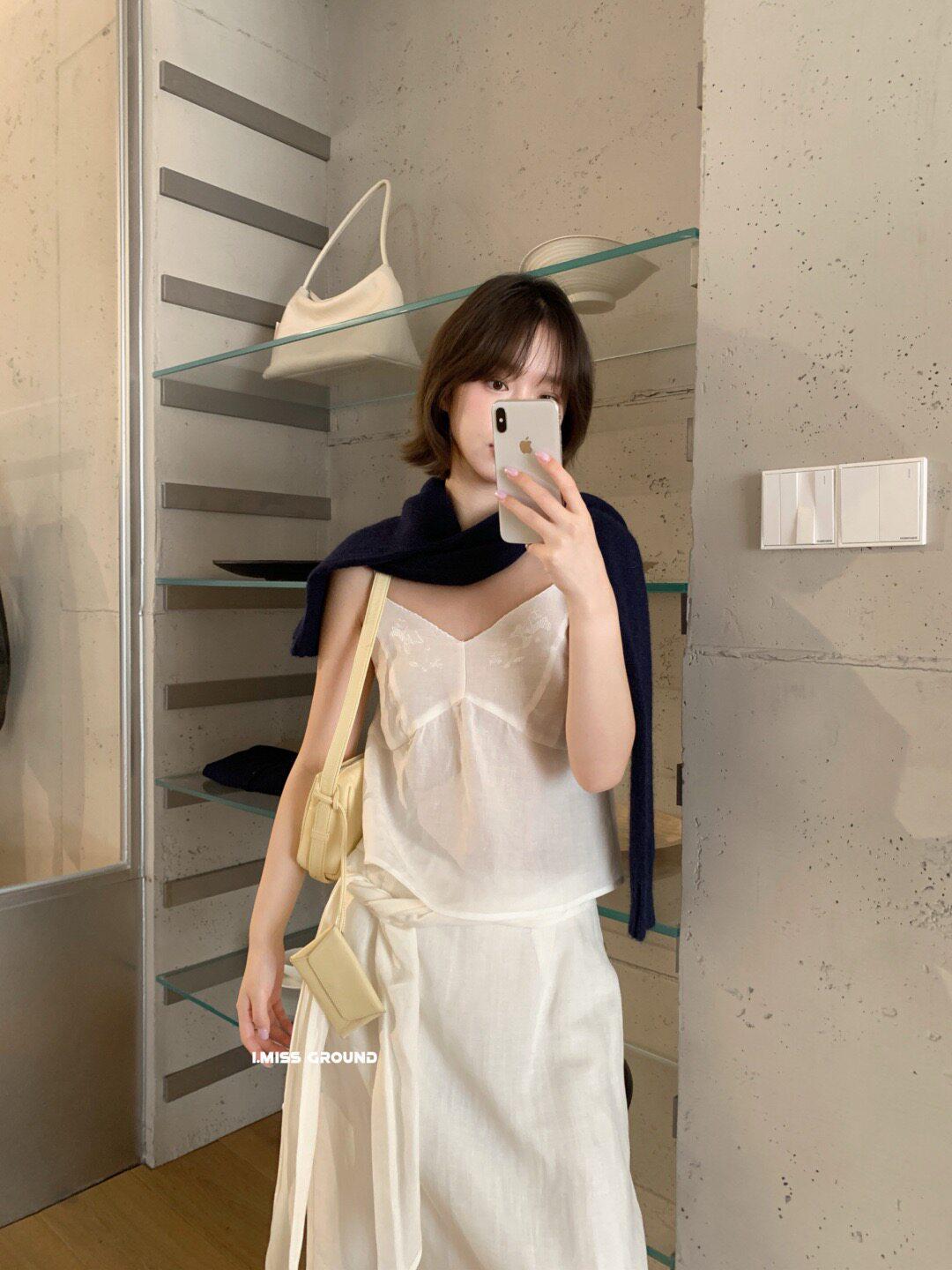 IMISS Women s Korean-Style French Linen V-Neck Camisole Vest, Spring 2026 Design, Slimming and Short Top One Size белый