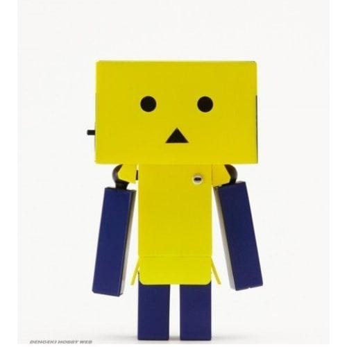 

Revoltech Danbo Mini T-Card x Danbo ver.