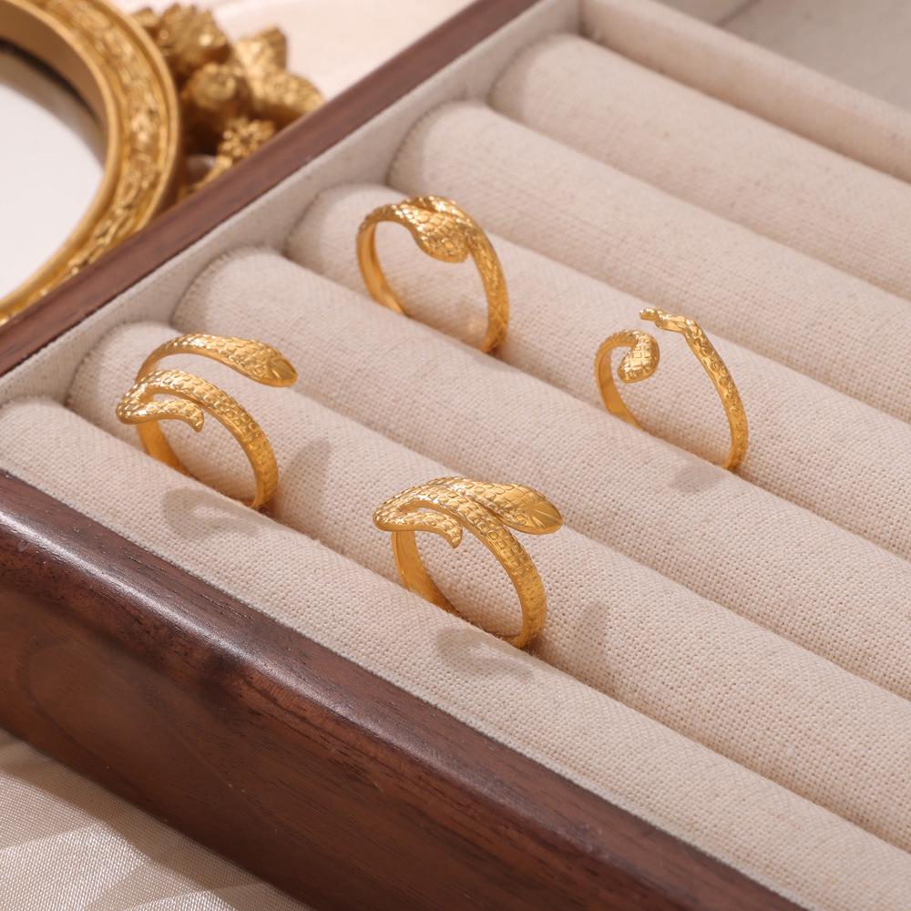 Trendy Openable Gold Snake Shape Titanium Steel Couple Ring - Non-fading, Light Luxury, French Retro Style