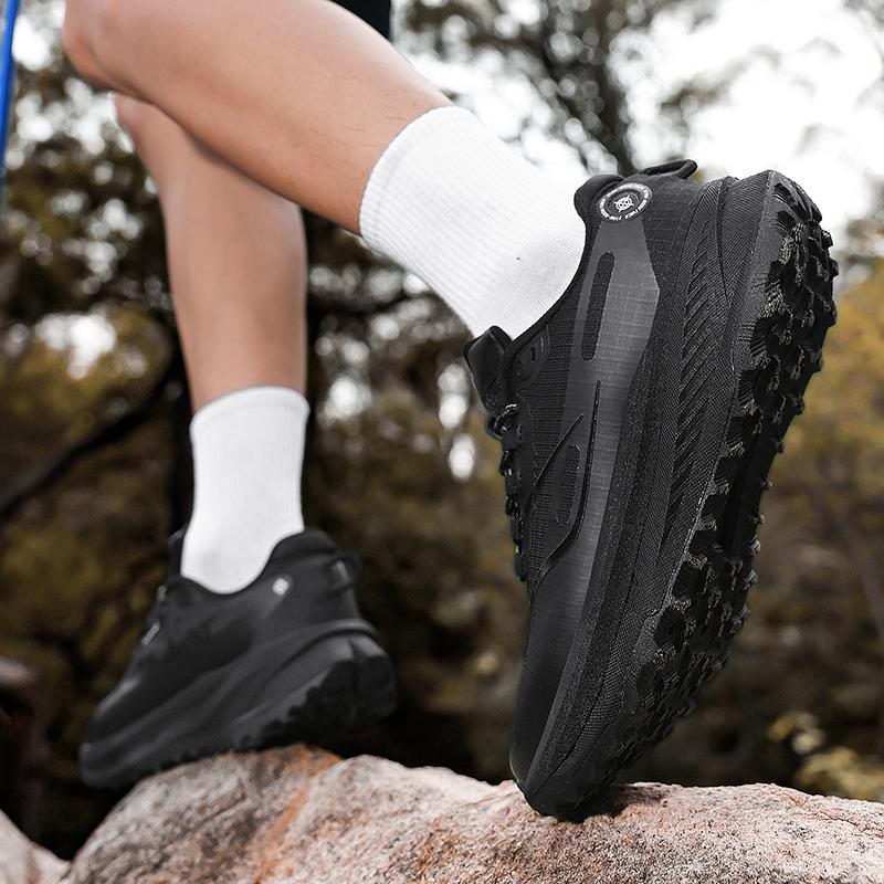 Outdoor Hiking sneakers running cross-country non-slip wear-resistant Men shoes four season breathable light casual sports shoes