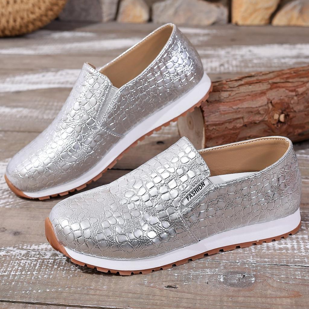 2025 Plus Size Fall New Arrival Solid Color Slip-On Comfortable Lightweight Loafers