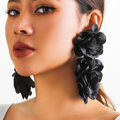 4 Colors Exaggerated Big Fluffy Fabric Flower Petal Drop Earrings for Women 2026 Trending Elegant Earring Wed Bridal Accessories