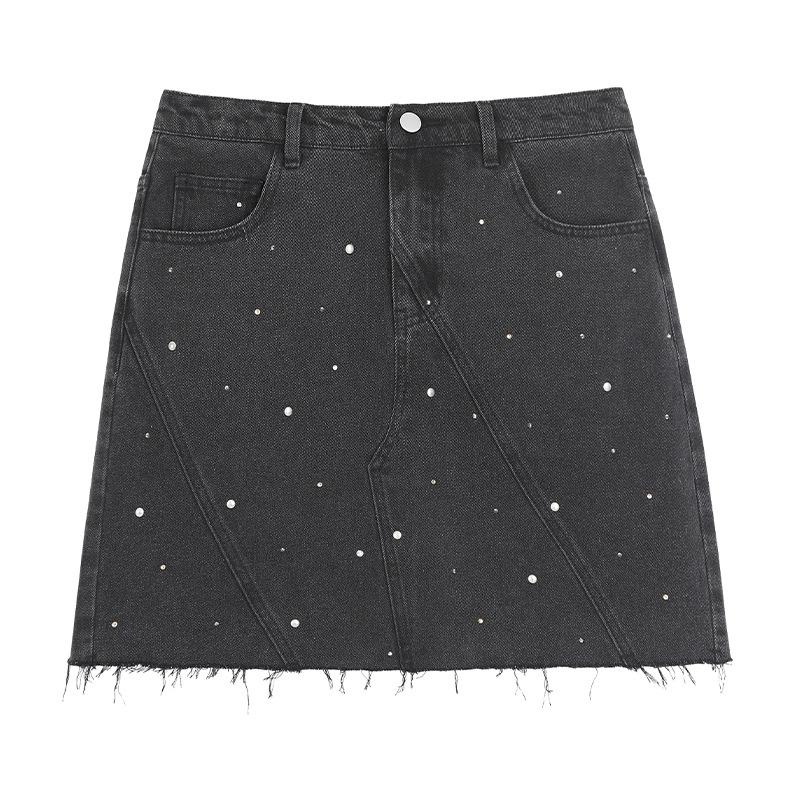 

Women s Plus Size High Waist Denim Skirt with Dark Metal Rivets and Hot Drill Decorations - Style 62942 4XL (recommended for 180-200 jin)