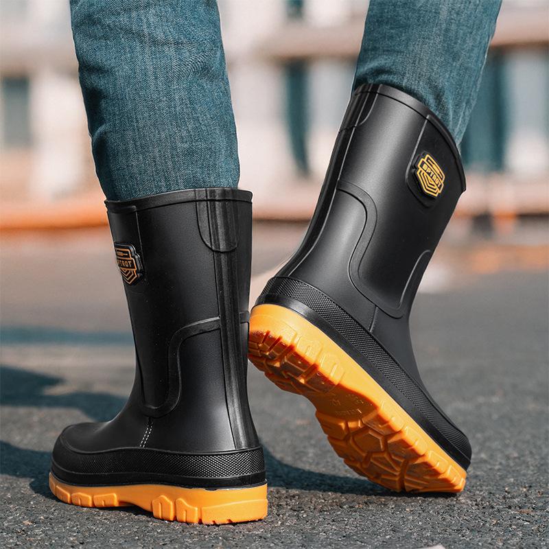 Water shoes new men's rain shoes non-slip rain boots medium tube fashion rubber shoes foot size
