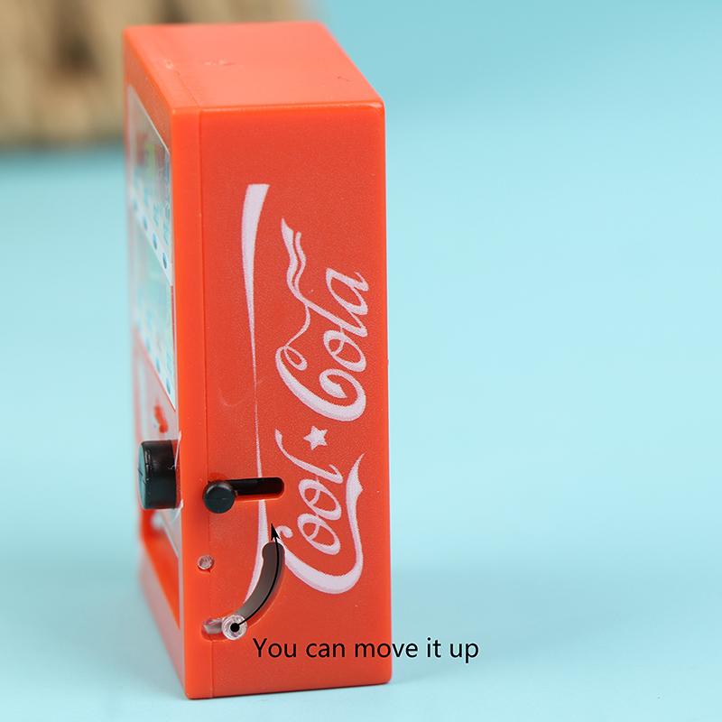 1: 12 Doll House Mini Ornaments Simulated Drinks Selling Airport Scenery Props
