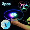3 Pezzi Illuminazione LED Frisbee Elica Elicottero Giocattoli Cordicella Piatti Volanti UFO Trottola Gioco Divertente Giocattolo da Esterno per Bambini
