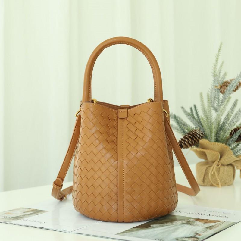 Hand-woven Bucket Bag Genuine Leather Women's Exquisite Fashionable Handbag Single-shoulder Cross-slung Tote