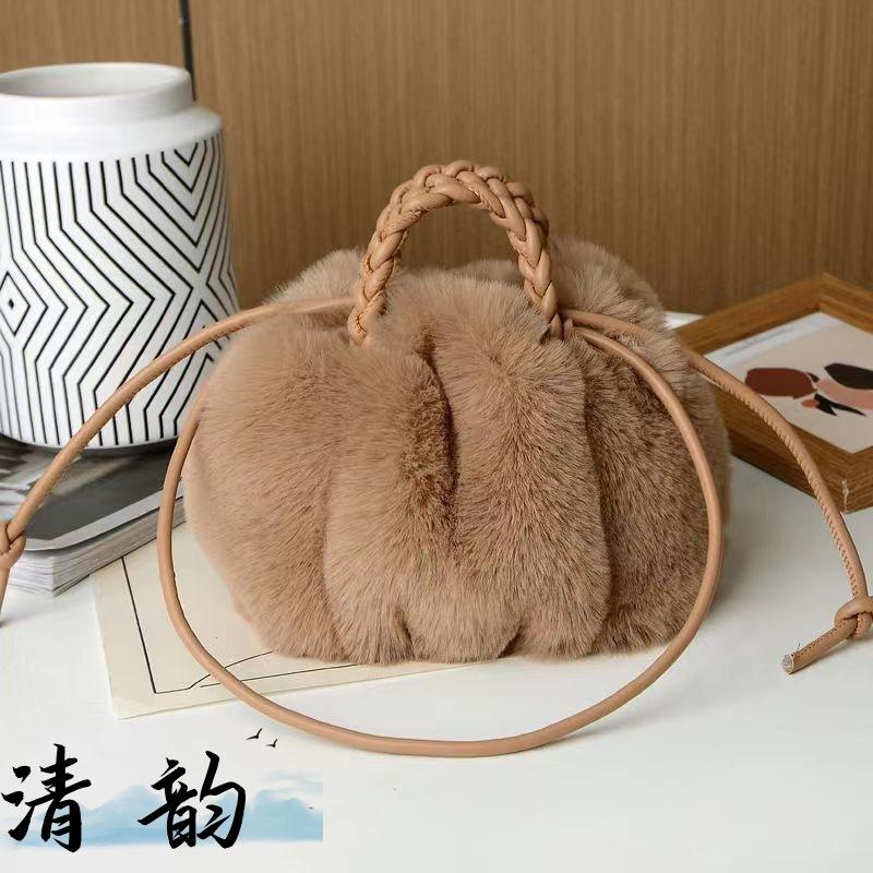 

New imitation mink portable pleated cloud bag high-end underarm shoulder messenger bag