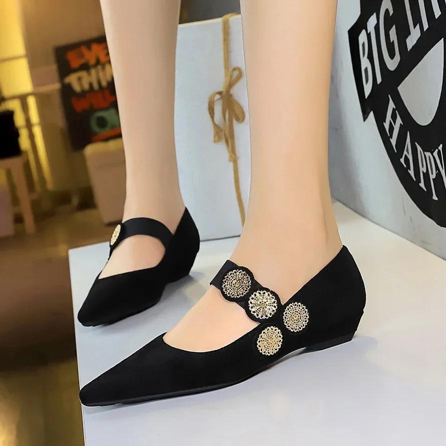 Luxury Rome Shoes Women Elegant Shallow Pumps Pointed Toe Retro Shoes Designer Dress Walking Mixed Color Velvet Mujer