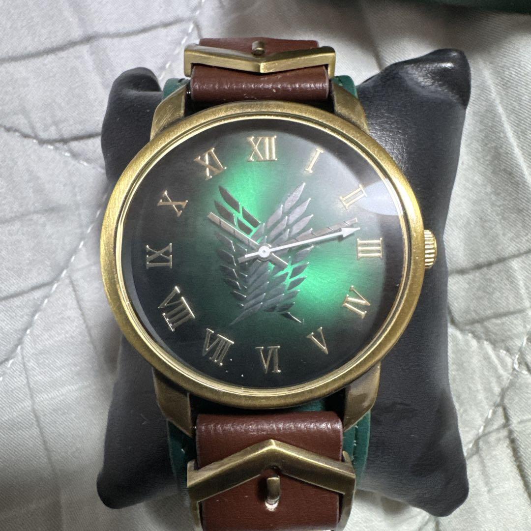 

[Б/У] Часы «Атака титанов» в Universal Studios Japan