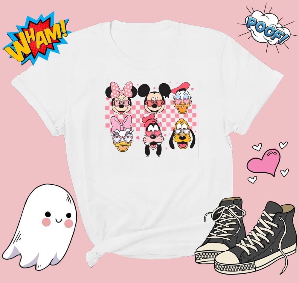 

Mickey and Friends Checkered T-shirt T shirt Men Women Unisex Tshirt G733 L